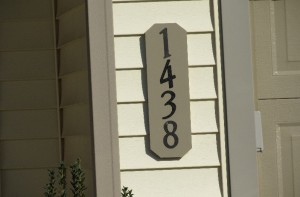 Easy to read address on home.